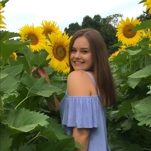 Meet your Posher, Ashley